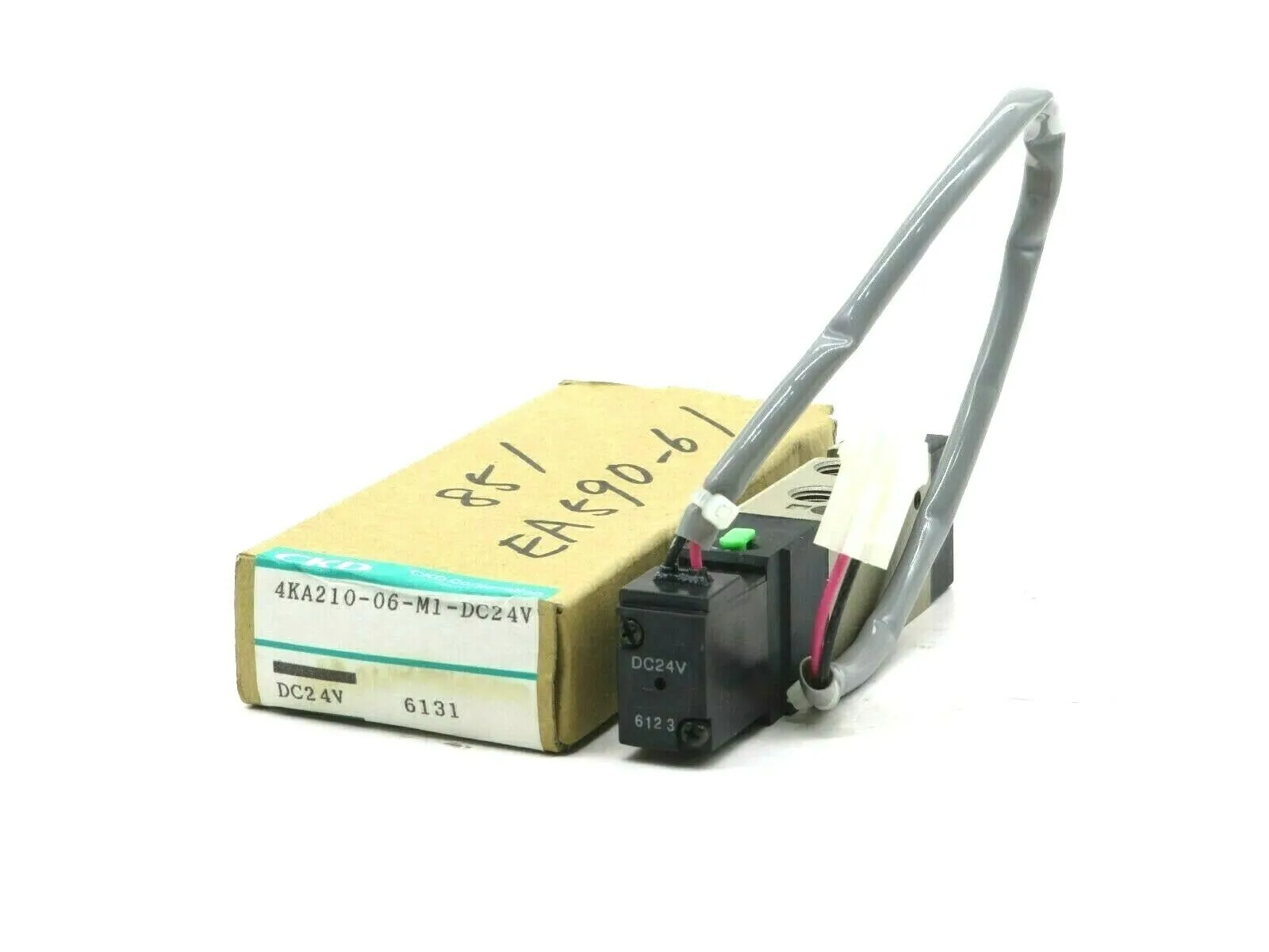 NEW CKD 4KA210-06-M1-DC24V SOLENOID VALVE 4KA21006M1 4KA21006M1DC24V