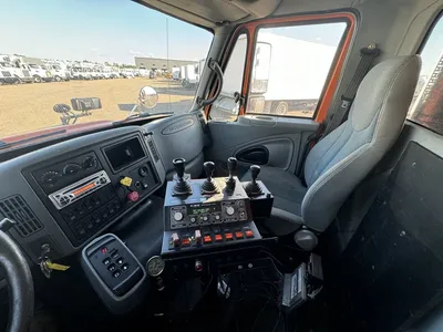 Used 2006 INTERNATIONAL 7600 PLOW Dump trucks Minnesota US | Carco Truck & Equipment #1514145