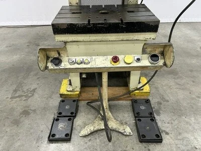 USED 1984 KOMATSU OBS-80-2