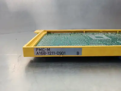 USED FANUC A16B-1211-0901 Ser B PMC-M Control Board