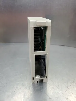 Omron CS1W-OD212 24VDC Output Unit. 3C-17