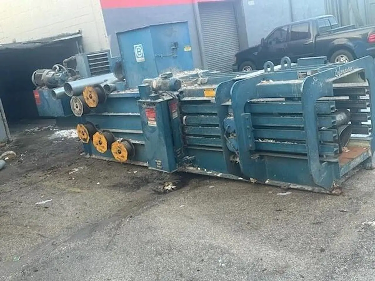 Balemaster Auto Tie Baler