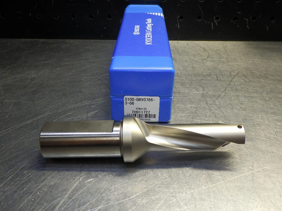 Kyocera 3/4" Coolant Thru Indexable Drill 1" Shank S100-DRV0766-3-06 (LOC3395)