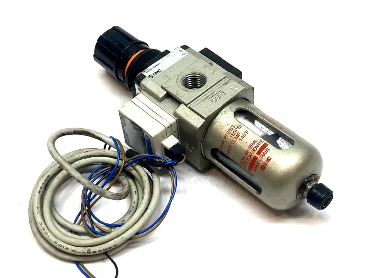 Used SMC Filter Regulator w/ ISE35-N-65 Digital Pressure Switch PNP Air Pressure Regulators Michigan US | Maverick Industrial Sales #1389874