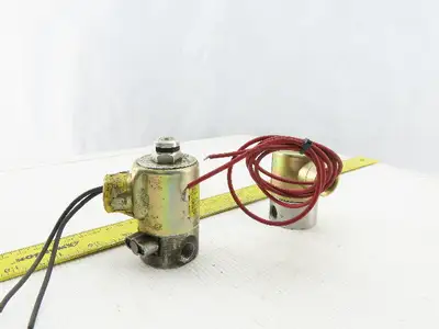 Skinner V53LB2100 120V Solenoid Operated Valve 1/4" Ports Lot Of 2