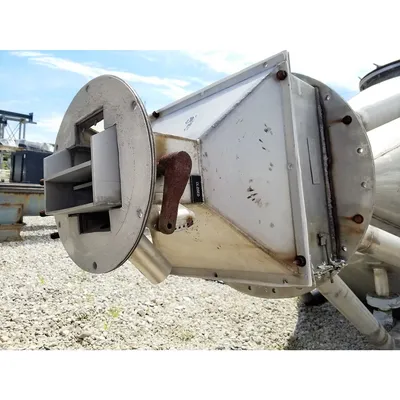 Used 500 Cubic Foot Young Industries Stainless Steel Gravity Blending Silo Bin