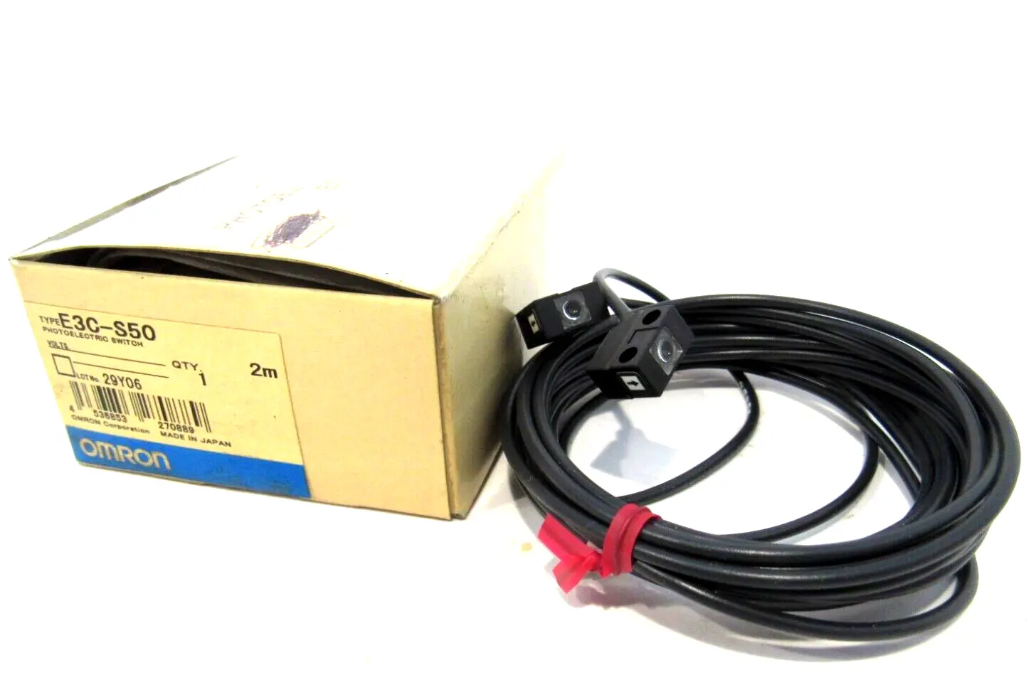 NEW OMRON E3C-S50 PHOTOELECTRIC SWITCH E3CS50