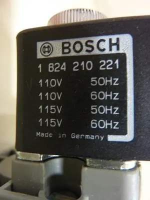 USED BOSCH 0 820 027 228