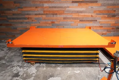 2017 Knight Global 4,000 LB 118″ X 75″ Lift Tables (1 Available)