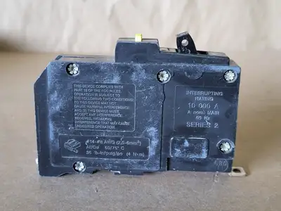 USED SQUARE D QOB115