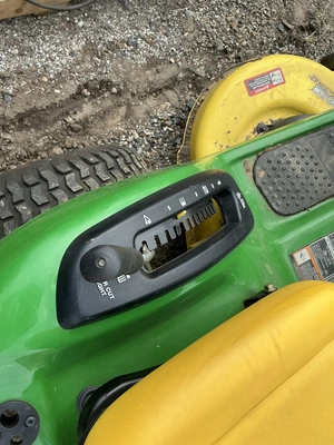 Used JOHN DEER LA100 Mowers Michigan US | Miedema Asset Management Group #1413957