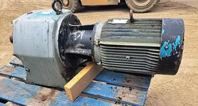 Motor, 10 HP, Gearhead, 67RPM Out, 200/230/460V #5762688
