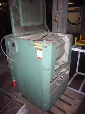 USED ZM DEBURRING DRUM