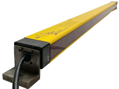 MS46-20-1045-Q1-X | Omron STI  Safety Light Curtain Mini Safe 4600 Transmitter - For parts or not working