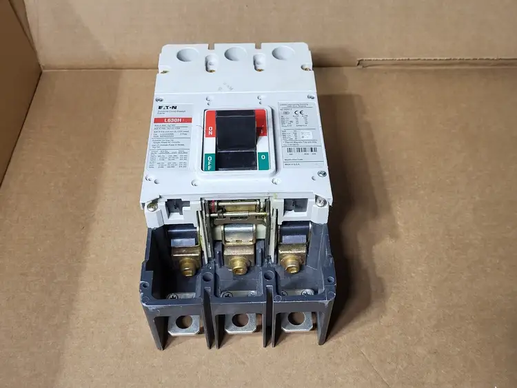 Used EATON LGH3630NN Switchgears British Columbia CA | Lenmark #409259