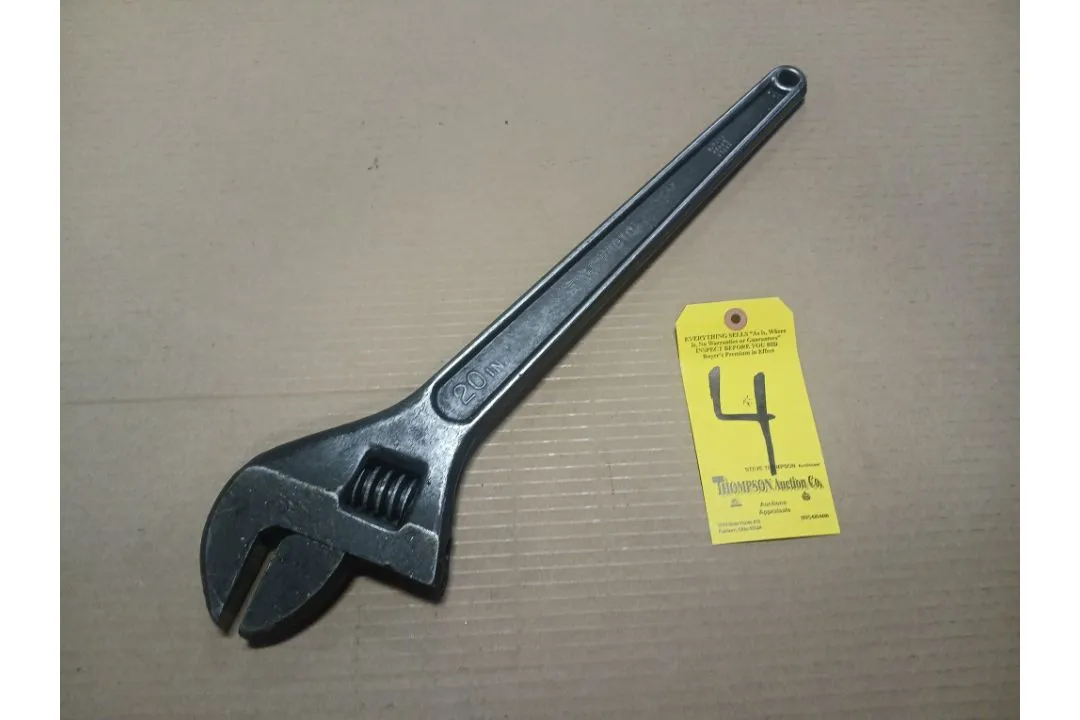 Used _UNKNOWN_ _UNKNOWN_ Wrenches Ohio US | Thompson Auctioneers #1547358