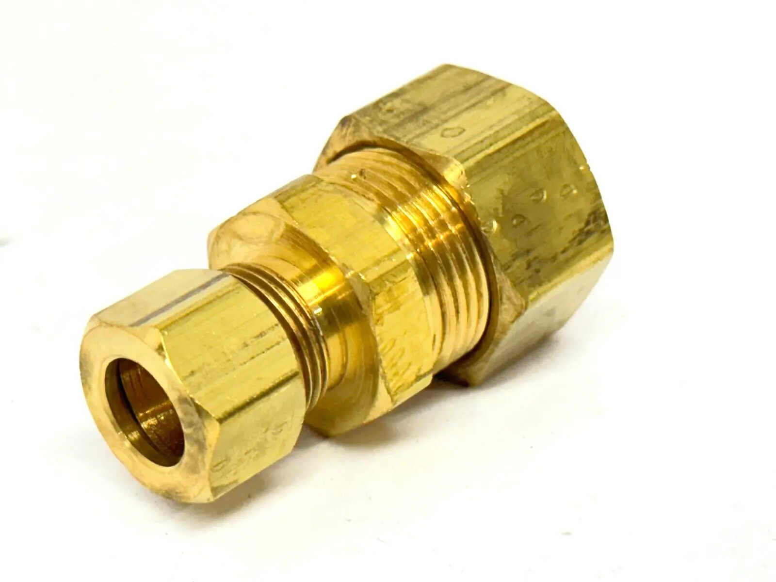 5/8" OD 3/8" OD | 5/8" OD Compression Tube x 3/8" OD Compression Tube Coupling Brass - New Other
