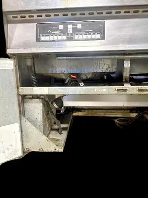 USED FRYMASTER FPC128/236
