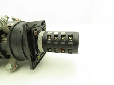 Salzer S608US1A1906-00 Rotary Cam Switch 60A 15-50Hp 208-600V 3PH S213 Selector
