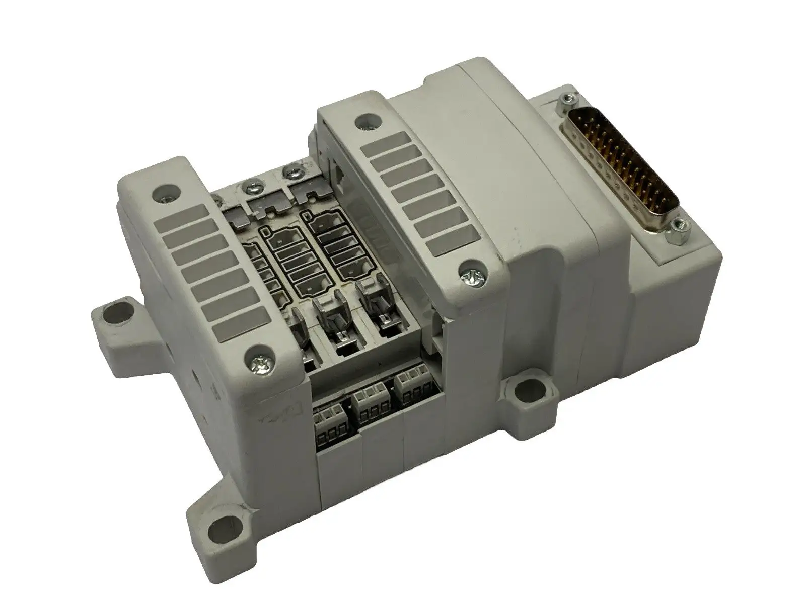 SMC VV5QC11-03N7FD0-S Plug-In Pneumatic Manifold Base 3-Station - Used