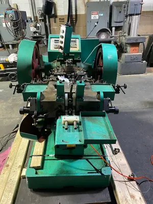 1/8" Shanghai Wuling Model SD-30 Bi-Metal Contact Heading Machine