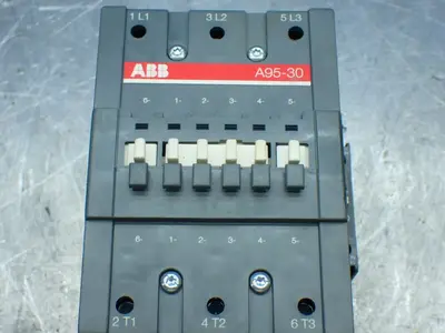 Used ABB A9530 PLC Contactors Ohio US | HGR 24 #879665
