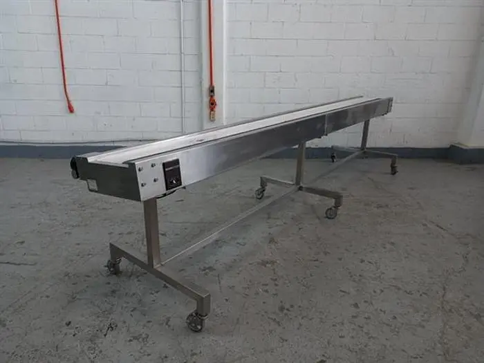 Stainless steel conveyor