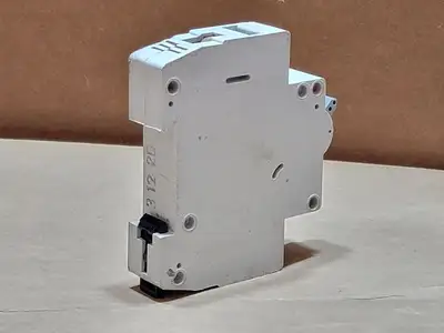 Used EATON WMZS1D02 Switchgears British Columbia CA | Lenmark #835596