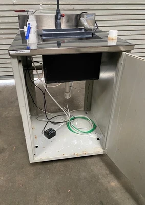 California Stainless Mfg Sink W/ Simco-Ion 6115 AirForce Ionizing Blow-off Gun