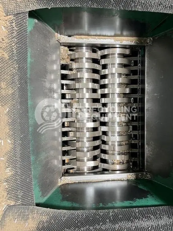 Used SSI M-85E DUAL SHAFT WITH CONVEYORS Shredders Illinois US | US Recycling Equipment #776095