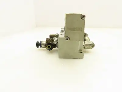 Numatics 122BB400M000061 Pneumatic 4/2 Solenoid Valve w/Manifold Base 24VDC