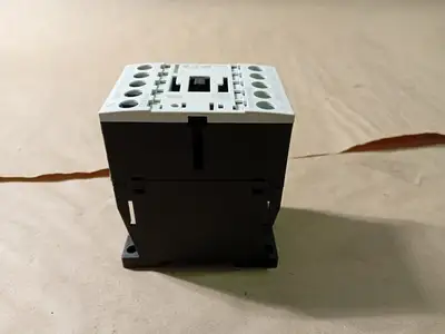 NEW EATON XTRE10B22A