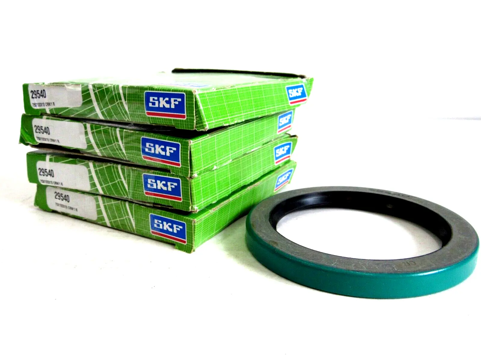 NEW LOT OF 4 SKF CR SEALS 29540 OIL SEAL