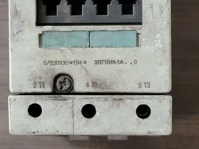 USED SIEMENS 3RT1044-1AK60