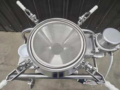 USED RUSSELL 27400