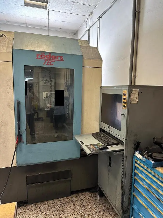Used 2000 RÖDERS TEC RFM 600/2 Vertical Machining Centers CZ | Amaron s.r.o. #1060936