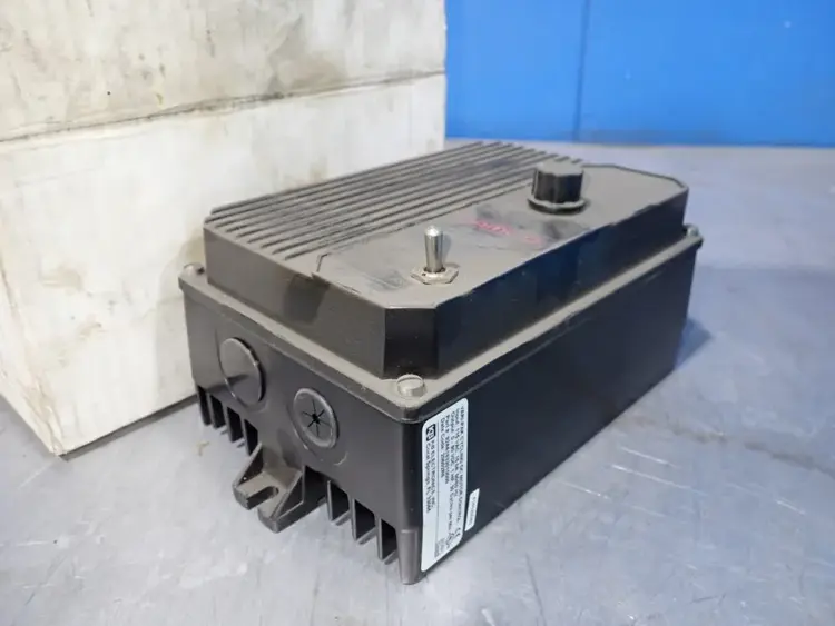 Used CAMCO 92A61633010000 Electrical Controls | HGR 24 #747568