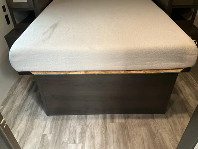 USED 2022 TRANSCEND 245RL
