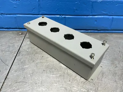 Used HUBBELL PB4 Electrical Panels Ohio US | HGR 24 #1475011