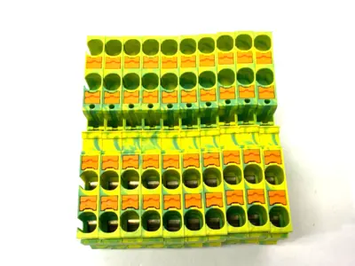 3212950 | Phoenix Contact  Prot. Conductor Terminal Block PT 6-QUATTRO-PE LOT OF 9 - New Other