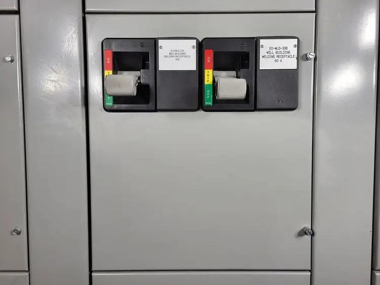 Used EATON CUTLER-HAMMER HFD3060S Switchgears British Columbia CA | Lenmark #239887