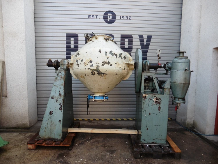 Used KLEIN 500 Litre Rotary Vacuum Dryers CZ | Perry Equipment #120415