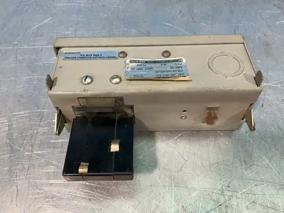 Used GENERAL ELECTRIC DFC421 Bus Bars & Plugs Ohio US | HGR 24 #1358967