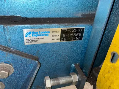 USED STEELTRAK T2-721-18"