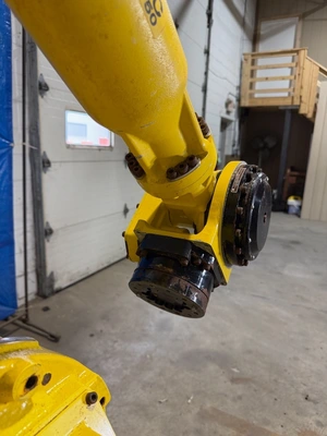 FANUC FANUC M710IC/50 6 Axis Robots | K.B. Industries LLC (4)