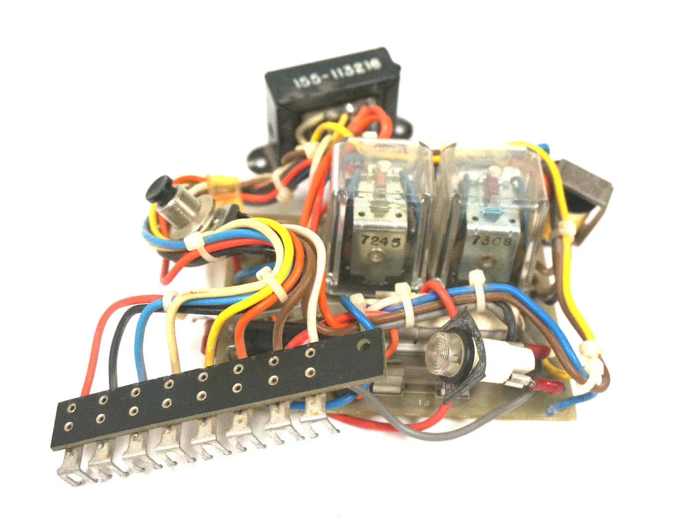NEW PYROTRONICS 580-113040 CONTROL BOARD 580113040