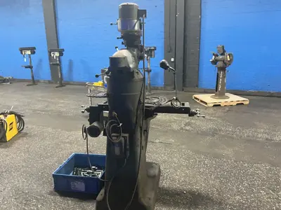 Used BRIDGEPORT 106133 Vertical Mills Ohio US | HGR 24 #1437863