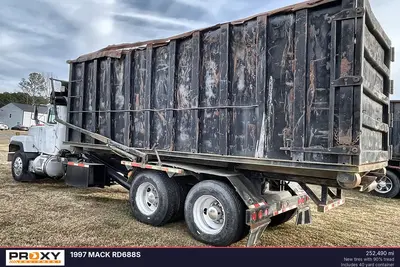 Used 1997 MACK RD688S Garbage trucks Virginia US | Proxy Equipment #1382885