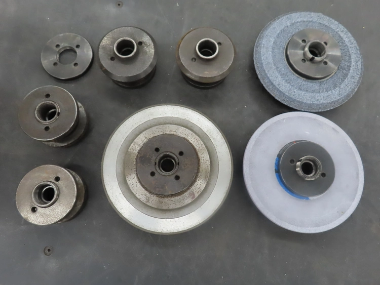 Used GENERIC GENERIC Grinders (misc) Minnesota US | Machinesused.com #1513296