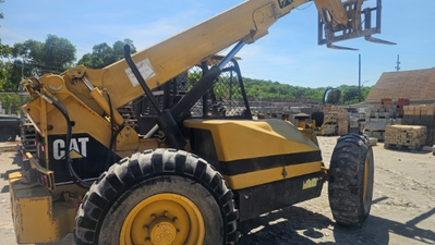 USED 2000 Caterpillar TH83
